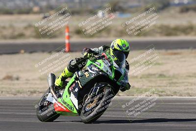 media/Jan-15-2026-Racers Edge (Thu) [[dfebeb70ab]]/3-B Group/Session 2 (Turn 11)/